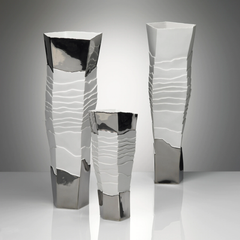 Erosum Porcelain Platinum Bottom Vase