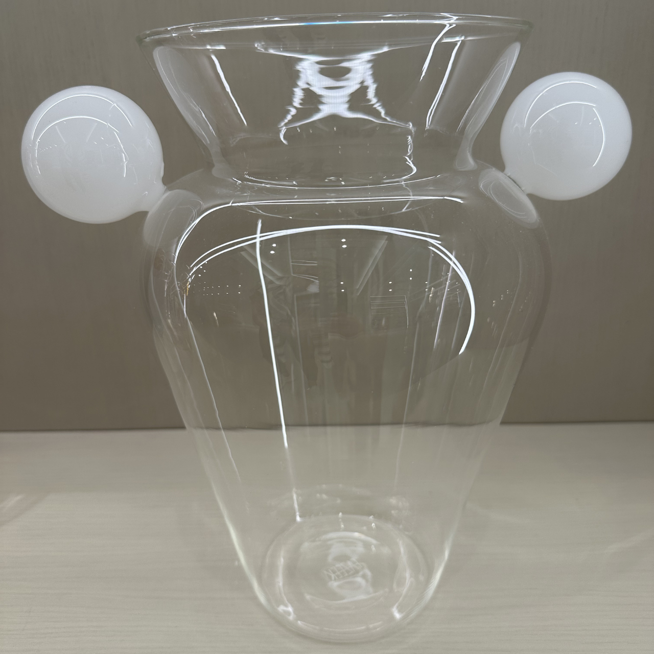 Clear & White Geo Urn
