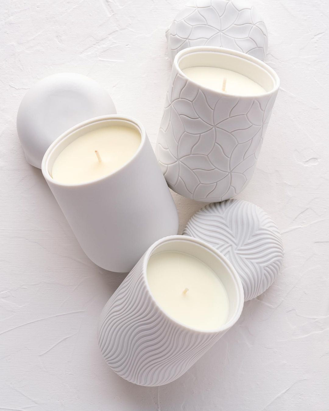 Candle in Petals Porcelain Jar