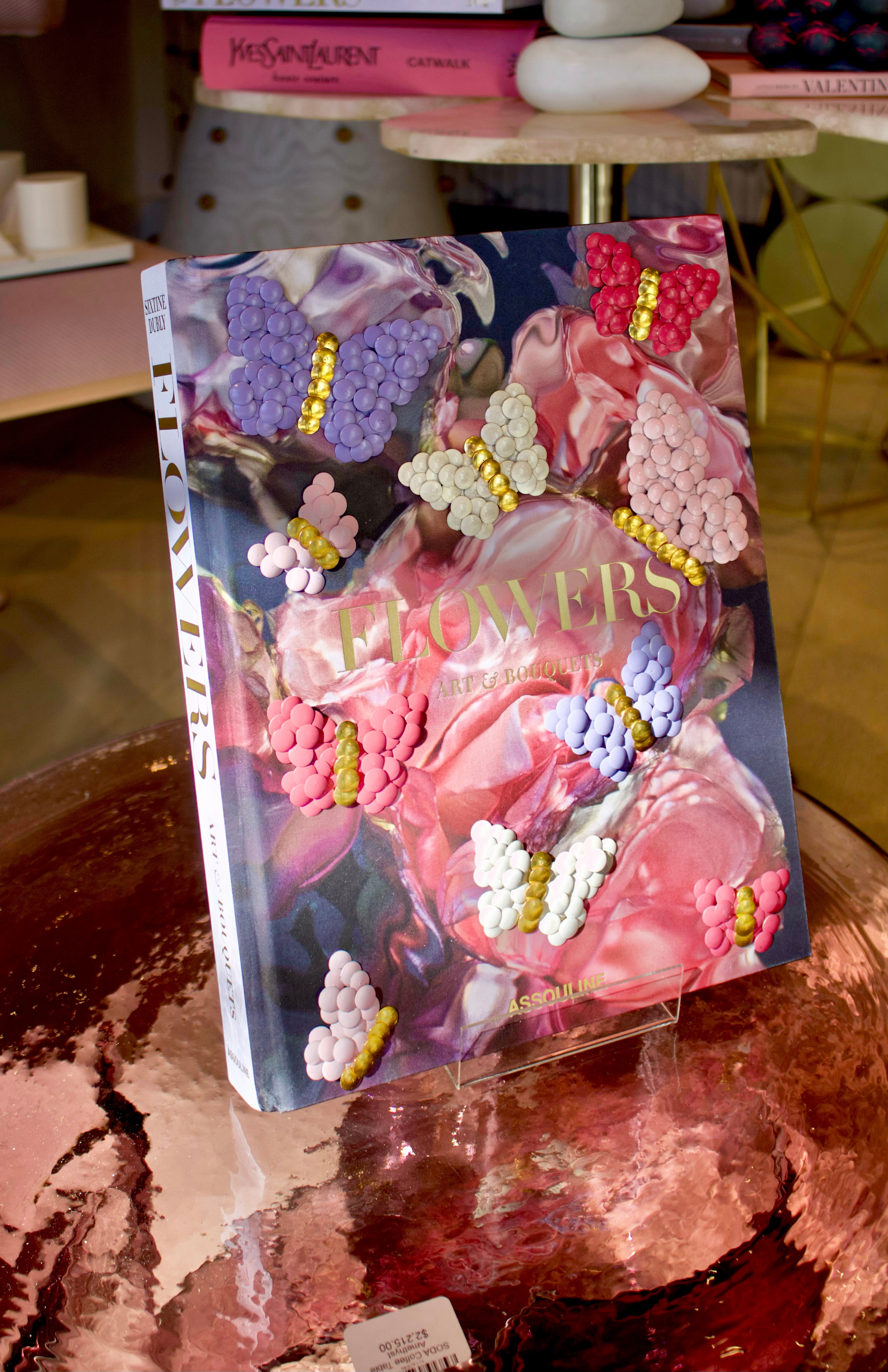 FLOWERS: Bouquets W/Butterflies