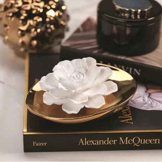 Dream Porcelain Flower Diffuser