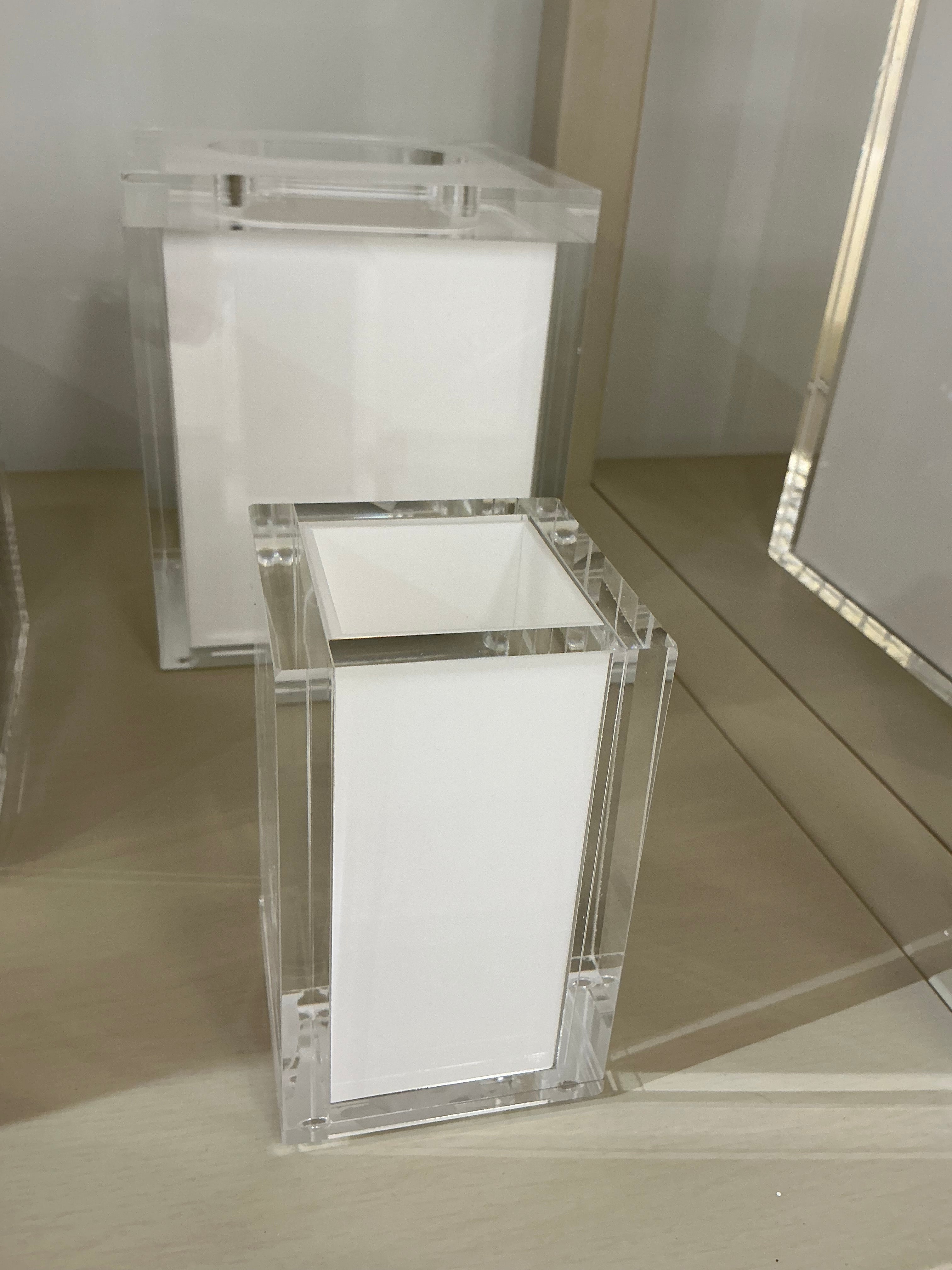 Acrylic Vanity Cup