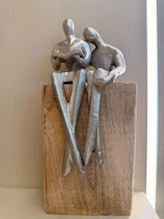 Couple Figurine Set
