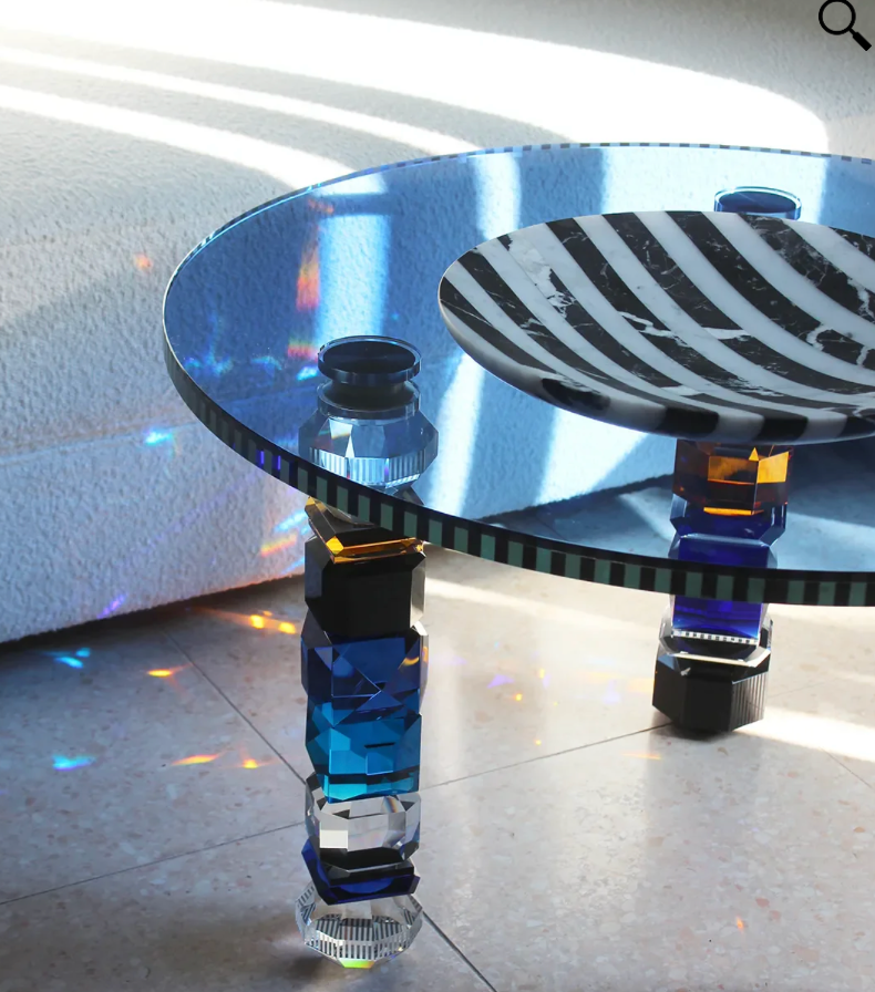 DETROIT TABLE
